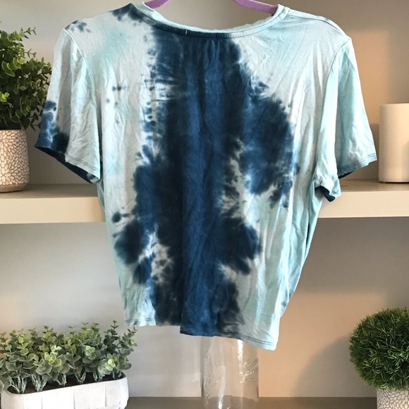 Blue Tie Dye Crop Top - Picture 3 of 4